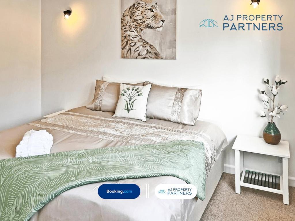 Premium L Hill View L Last-minute Offer L L Aj L Perfect For Short Or Long L 4beds 4bedrooms Holiday home Cheltenham