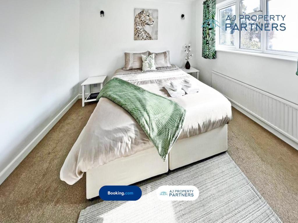 Holiday home Premium L Hill View L Last-minute Offer L L Aj L Perfect For Short Or Long L 4beds 4bedrooms *