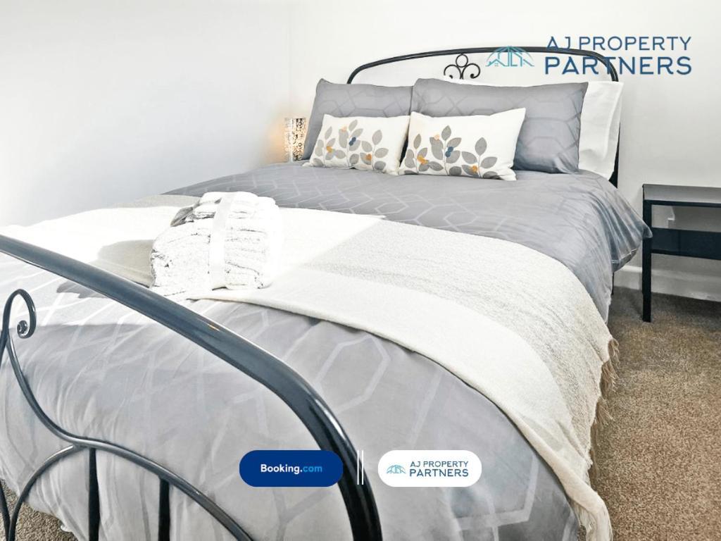 Holiday home Premium L Hill View L Last-minute Offer L L Aj L Perfect For Short Or Long L 4beds 4bedrooms *